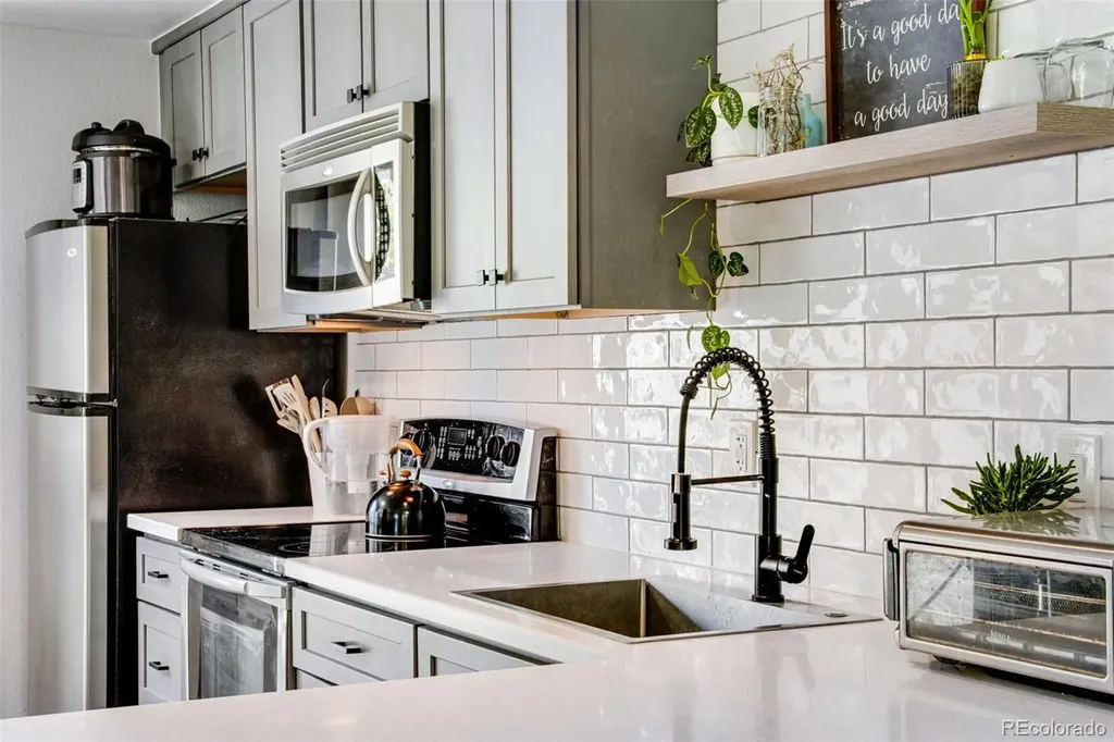 2154 Sunridge Circle Broomfield CO 80020