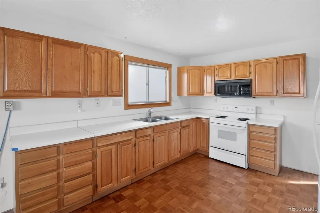 144 Outlaw Court Jefferson CO 80456