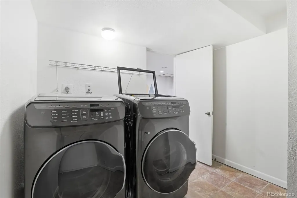 5716 S Lisbon Way Centennial CO 80015