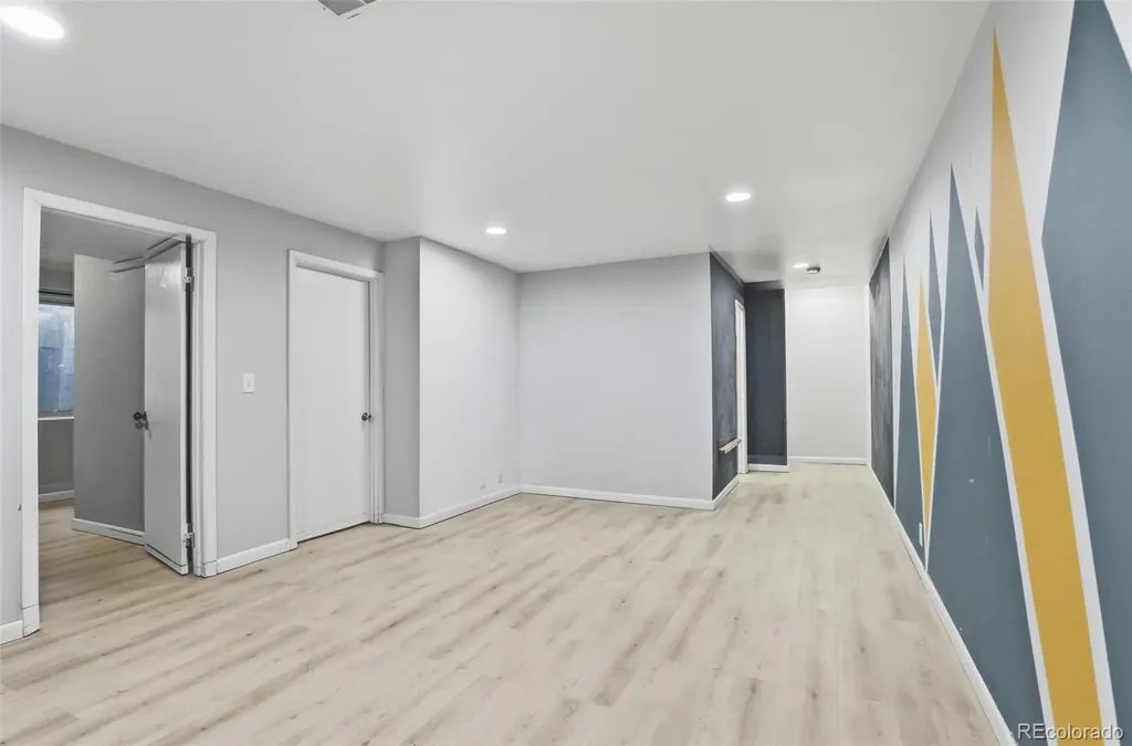5716 S Lisbon Way Centennial CO 80015