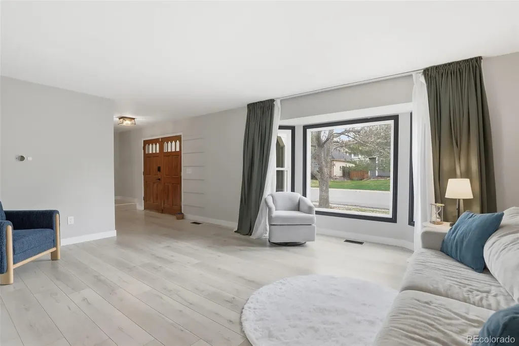 5716 S Lisbon Way Centennial CO 80015