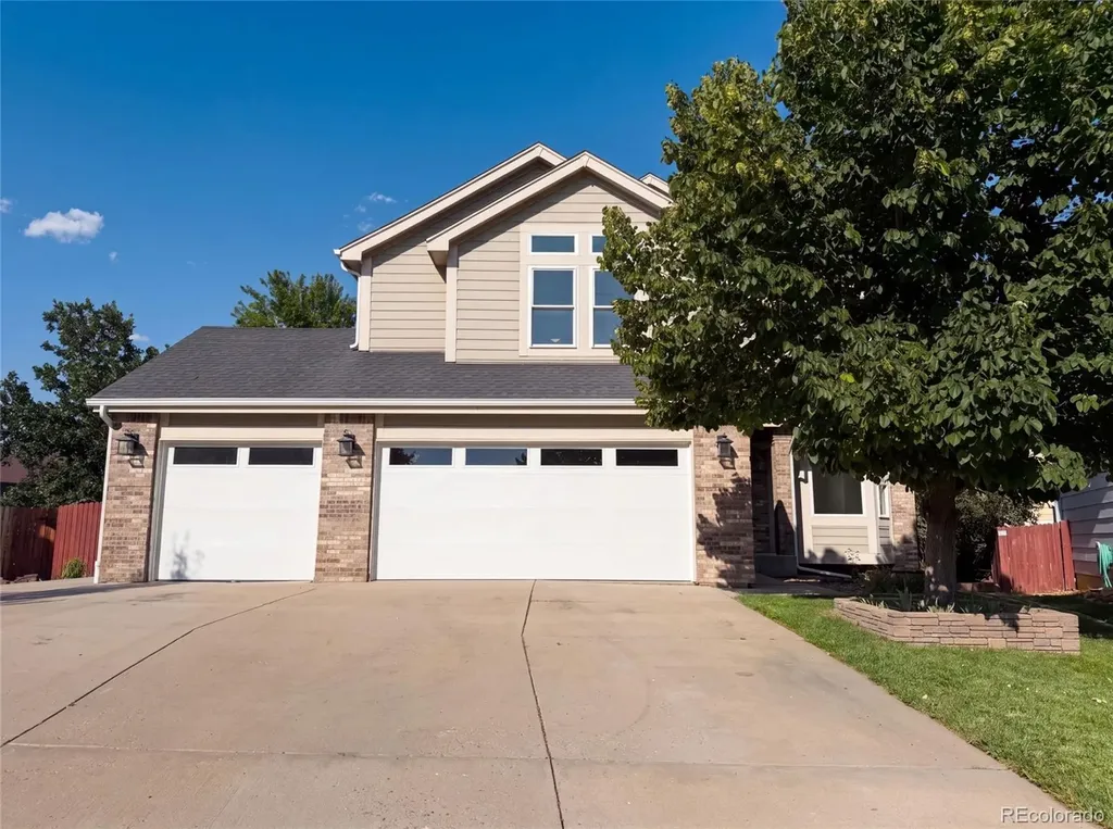 10562 Falcon Street Longmont CO 80504