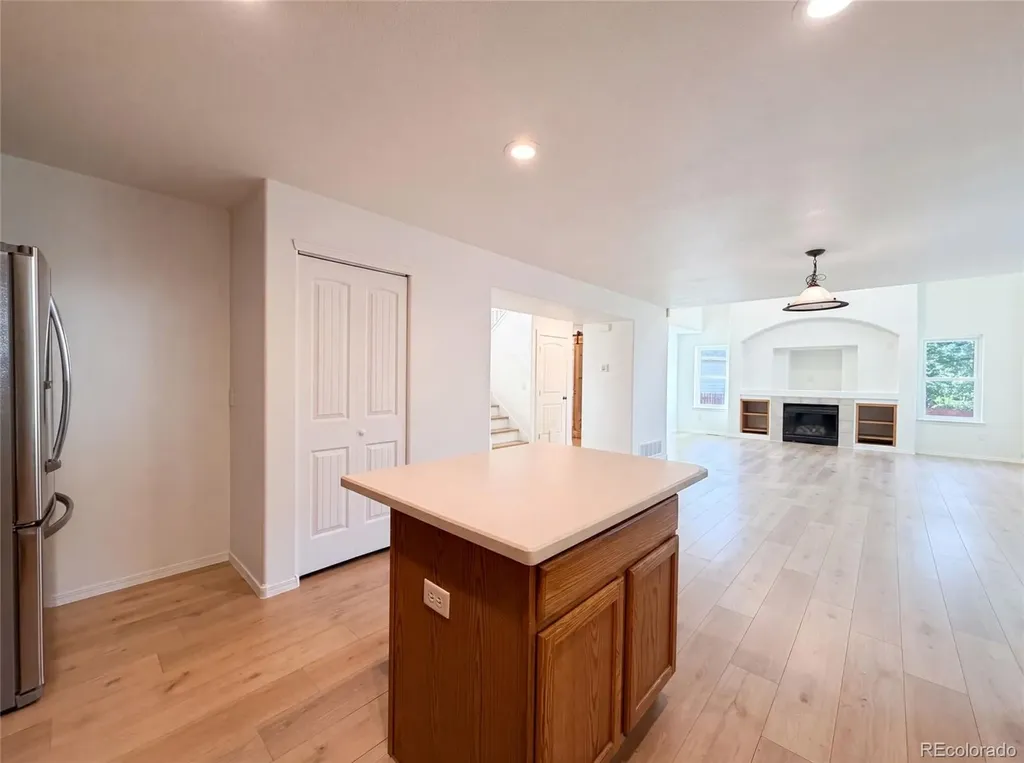 10562 Falcon Street Longmont CO 80504