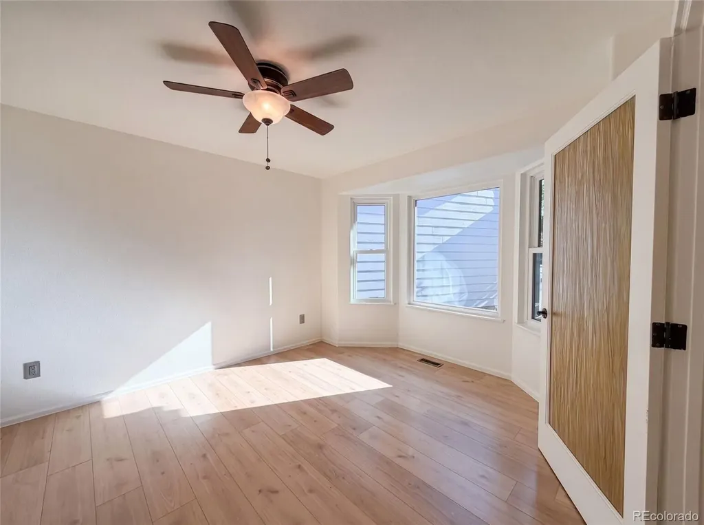 10562 Falcon Street Longmont CO 80504