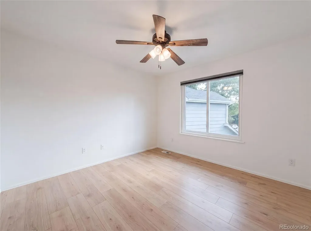 10562 Falcon Street Longmont CO 80504