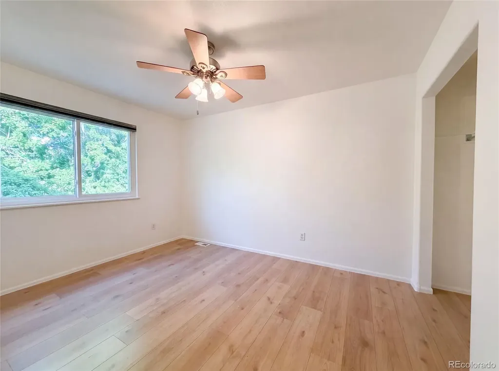 10562 Falcon Street Longmont CO 80504