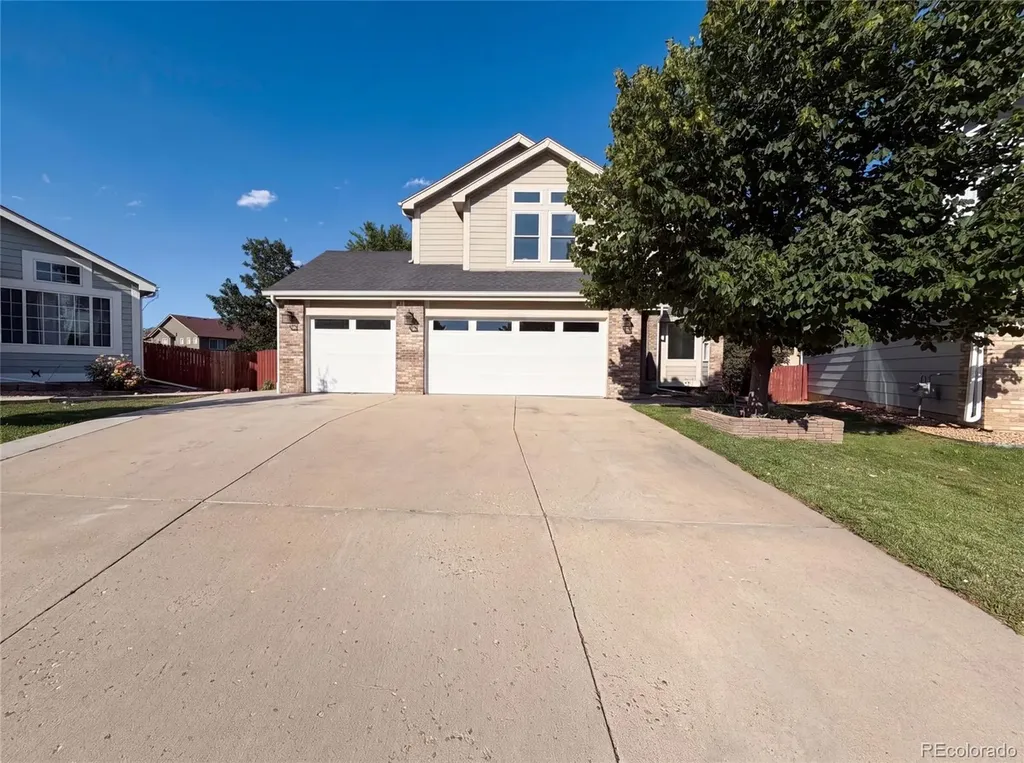 10562 Falcon Street Longmont CO 80504