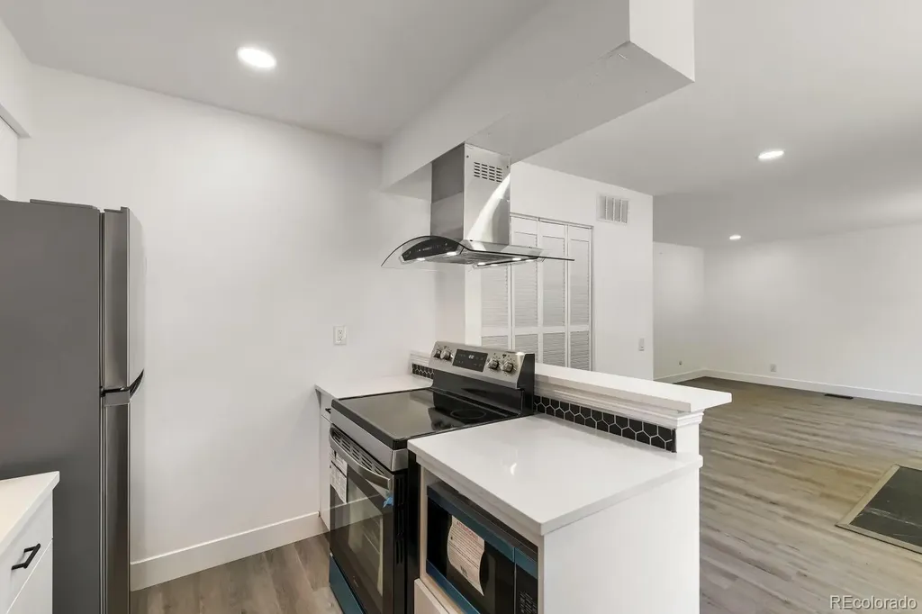 9105 E Lehigh Avenue Denver CO 80237
