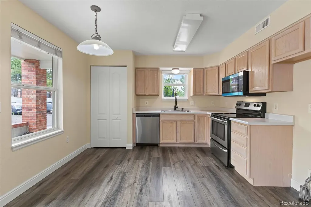 1661 S Cole Street Denver CO 80228