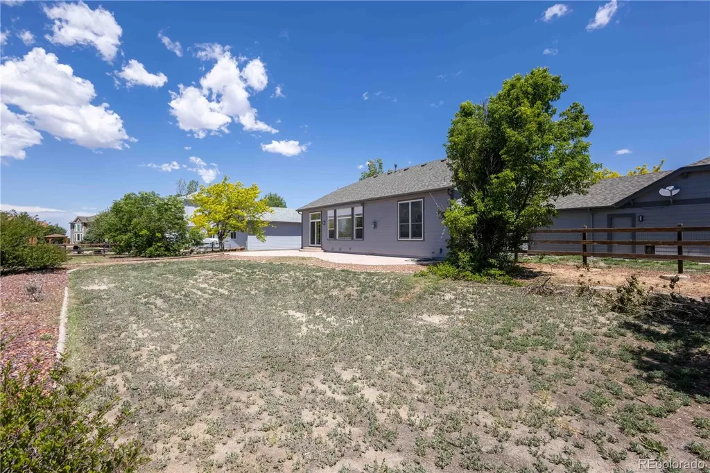 49240 Antelope Drive W Bennett CO 80102