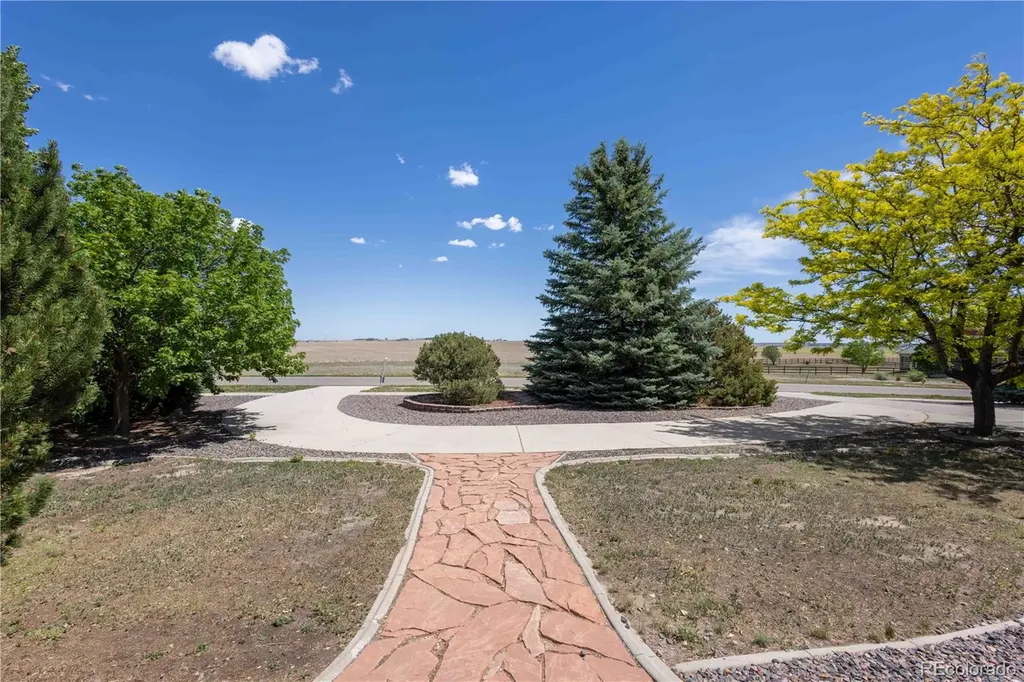 49240 Antelope Drive W Bennett CO 80102