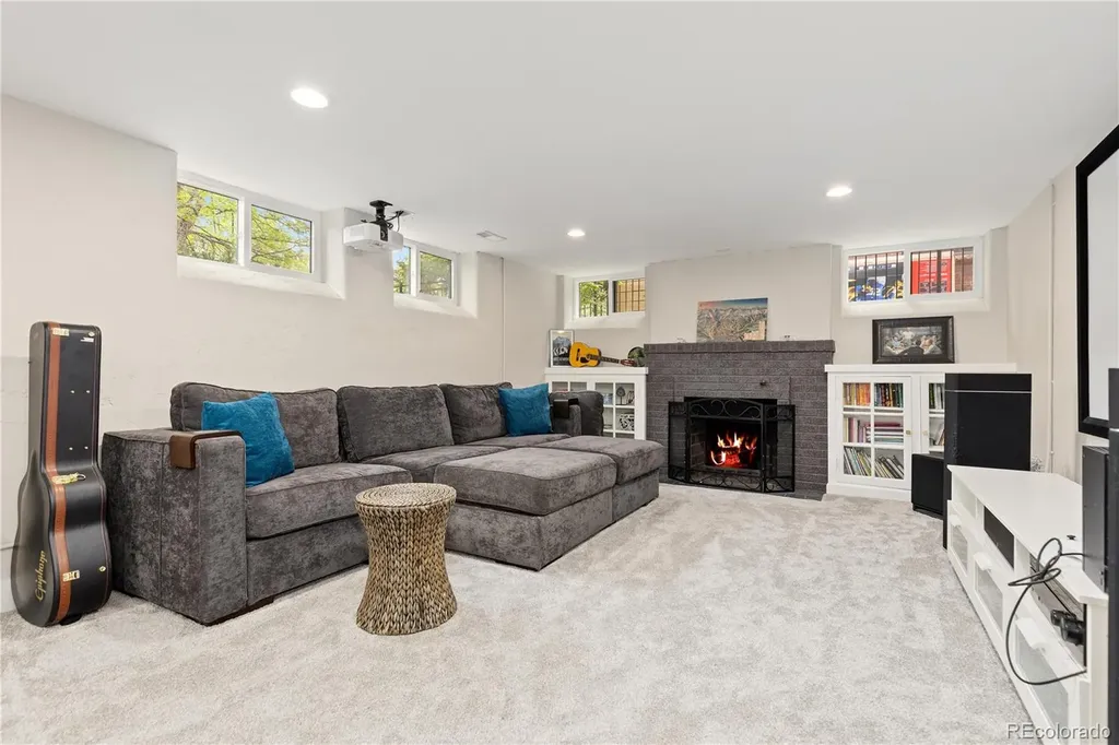4636 Montview Boulevard Denver CO 80207