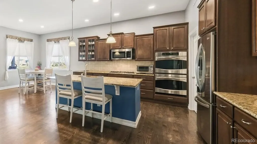 8169 S Blackstone Parkway Aurora CO 80016