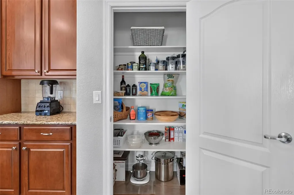 8169 S Blackstone Parkway Aurora CO 80016