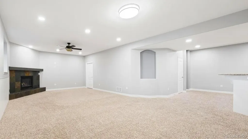 8169 S Blackstone Parkway Aurora CO 80016