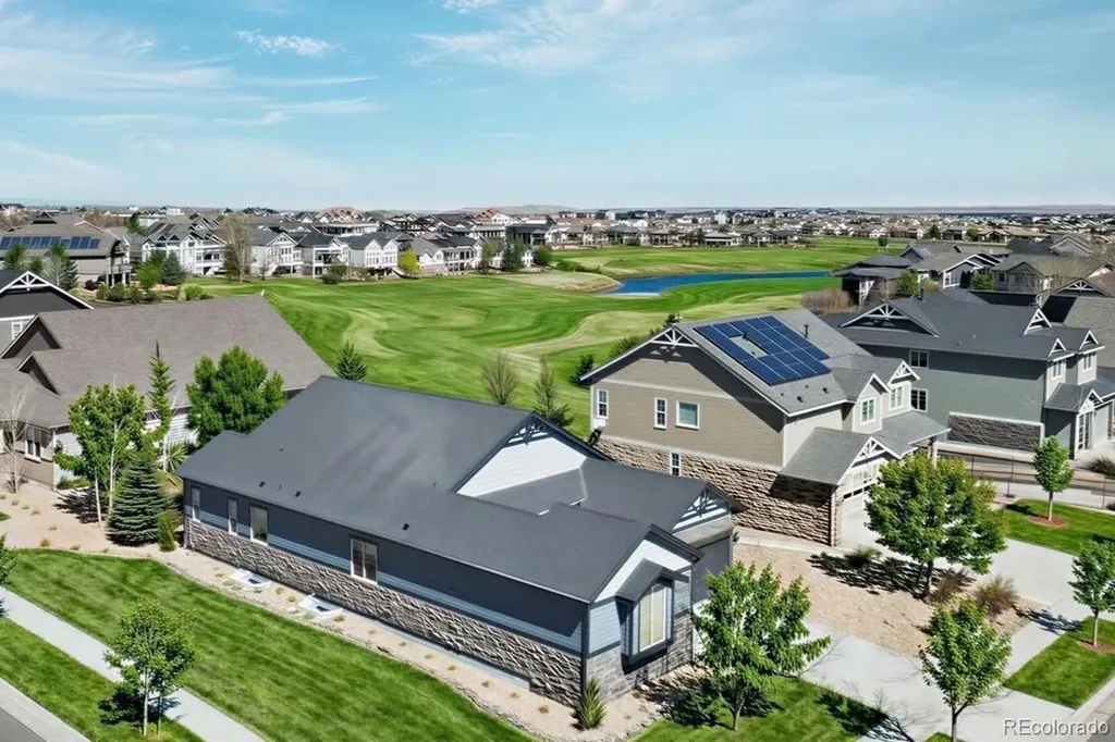 8169 S Blackstone Parkway Aurora CO 80016