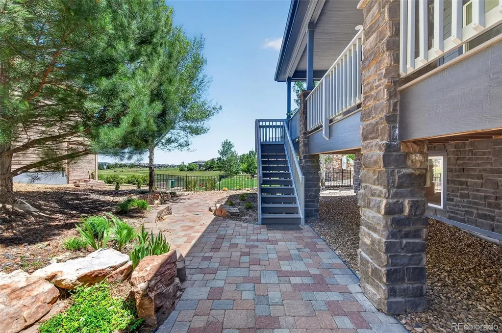 8169 S Blackstone Parkway Aurora CO 80016
