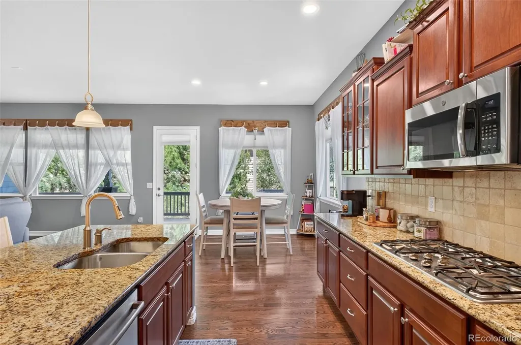 8169 S Blackstone Parkway Aurora CO 80016