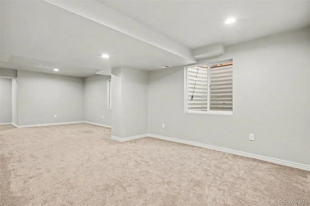 25404 E 2nd Avenue Aurora CO 80018
