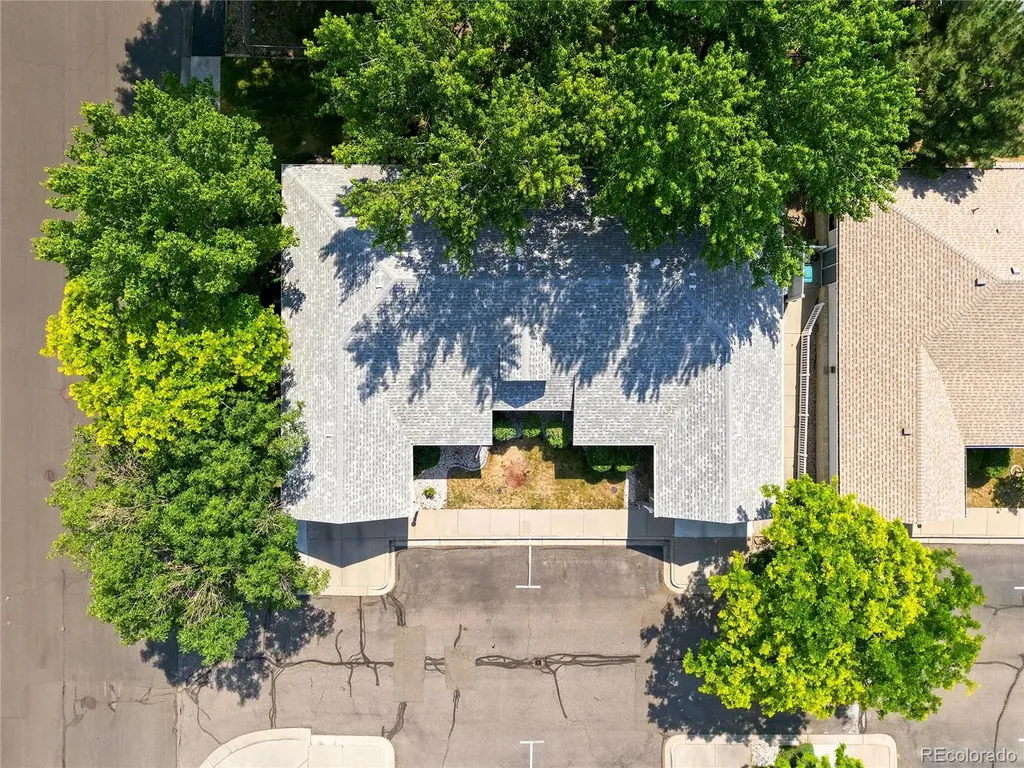 2206 S Iola Street Aurora CO 80014