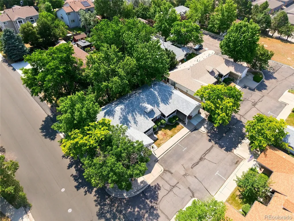 2206 S Iola Street Aurora CO 80014