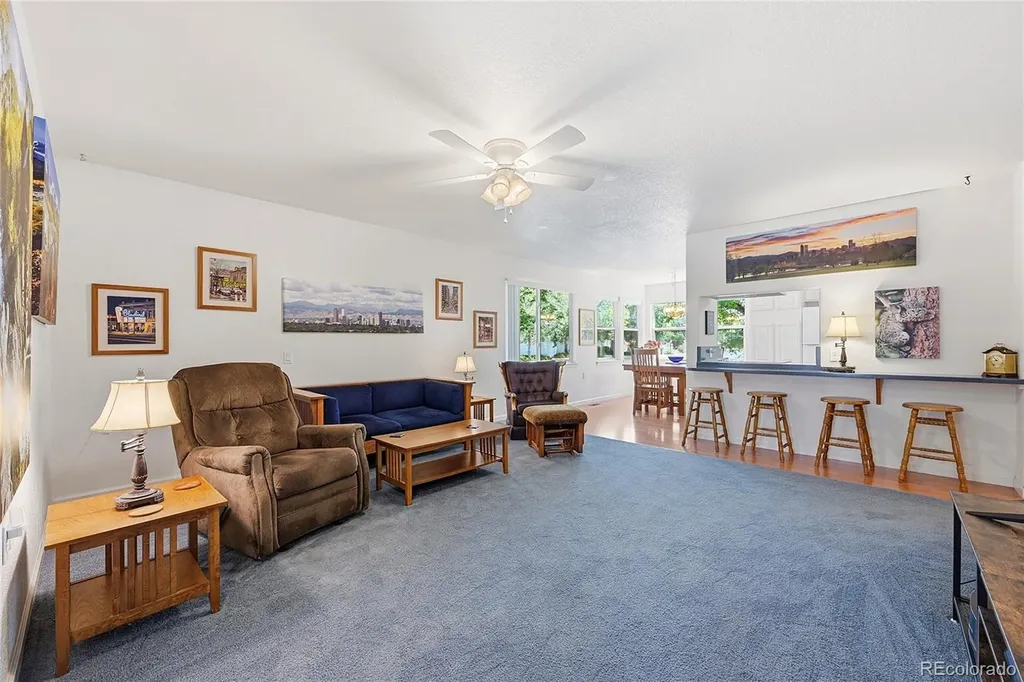 2206 S Iola Street Aurora CO 80014