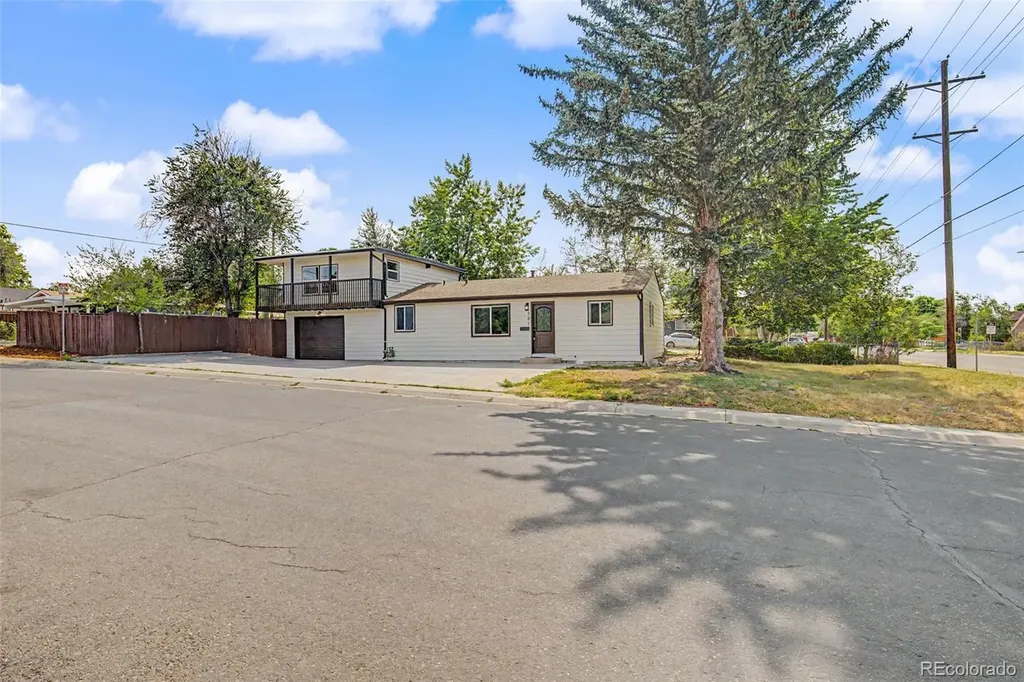 901 S Raleigh Street Denver CO 80219