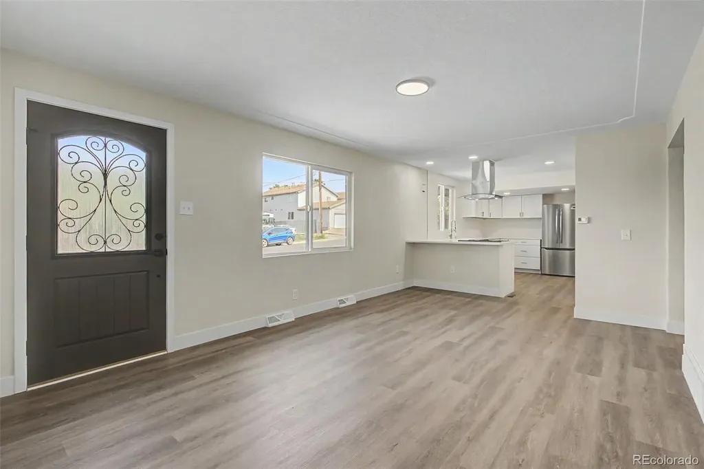 901 S Raleigh Street Denver CO 80219