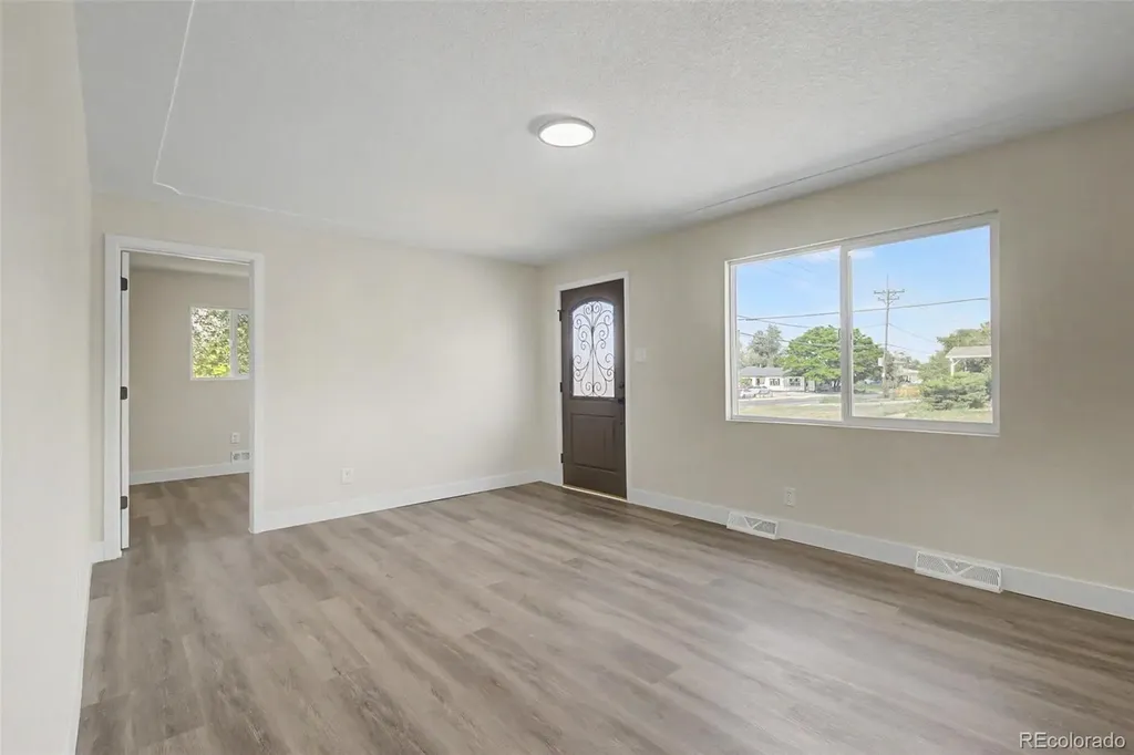 901 S Raleigh Street Denver CO 80219