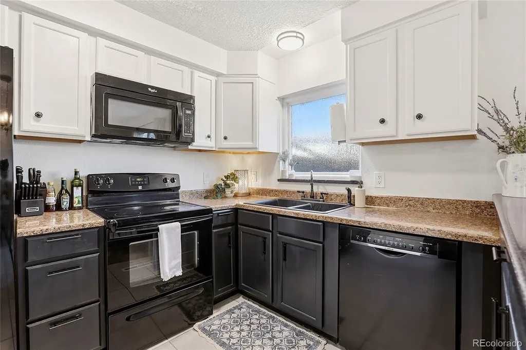 4585 S Lowell Boulevard Denver CO 80236