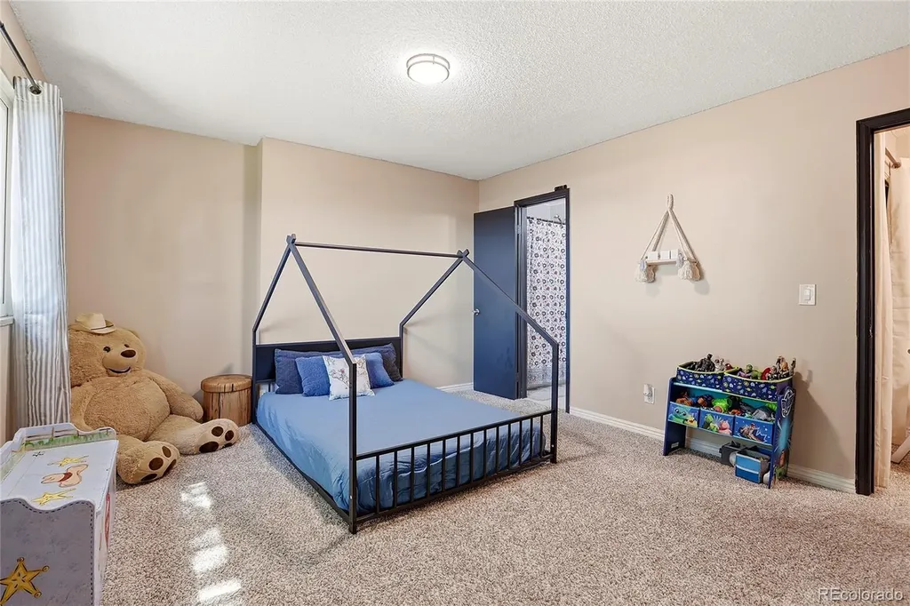 4585 S Lowell Boulevard Denver CO 80236