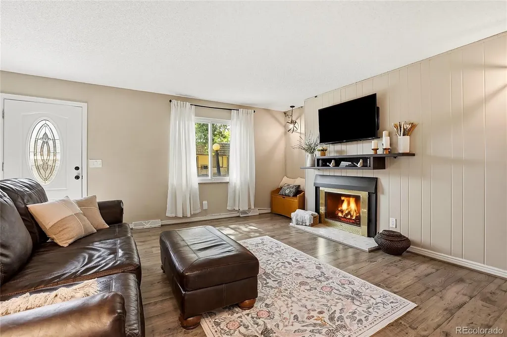 4585 S Lowell Boulevard Denver CO 80236