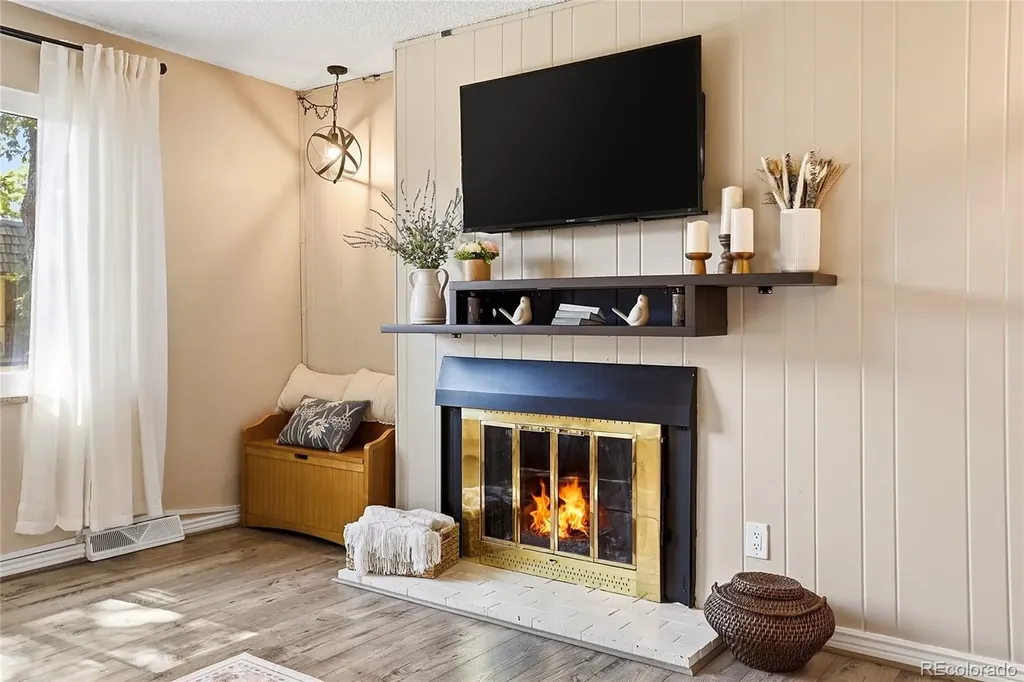 4585 S Lowell Boulevard Denver CO 80236