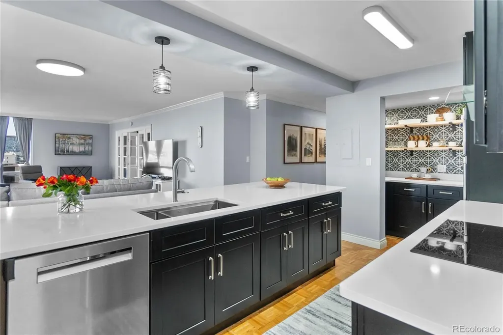 1625 Larimer Street Denver CO 80202
