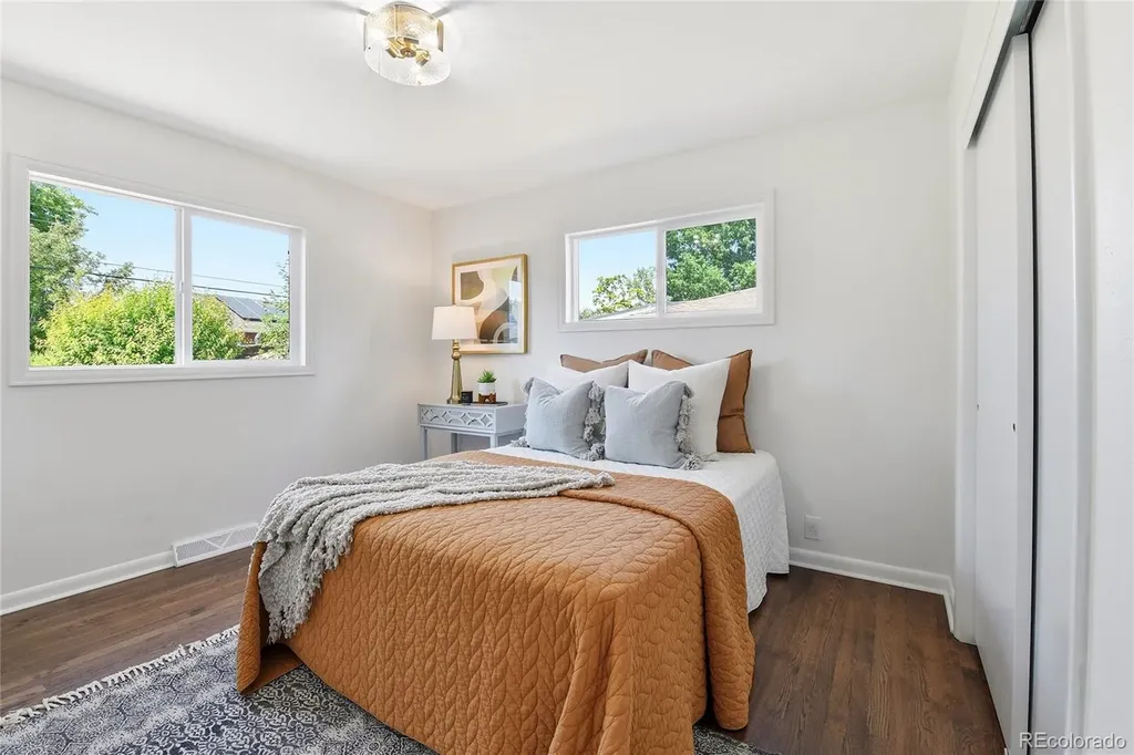 3323 W Monmouth Avenue Englewood CO 80110