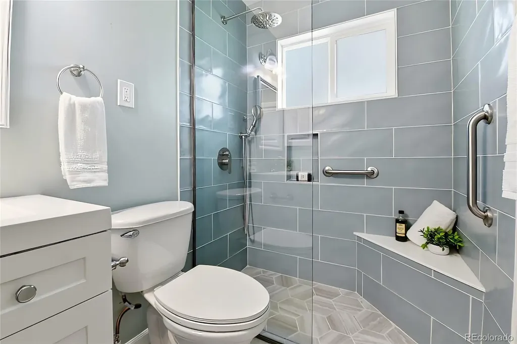 3323 W Monmouth Avenue Englewood CO 80110