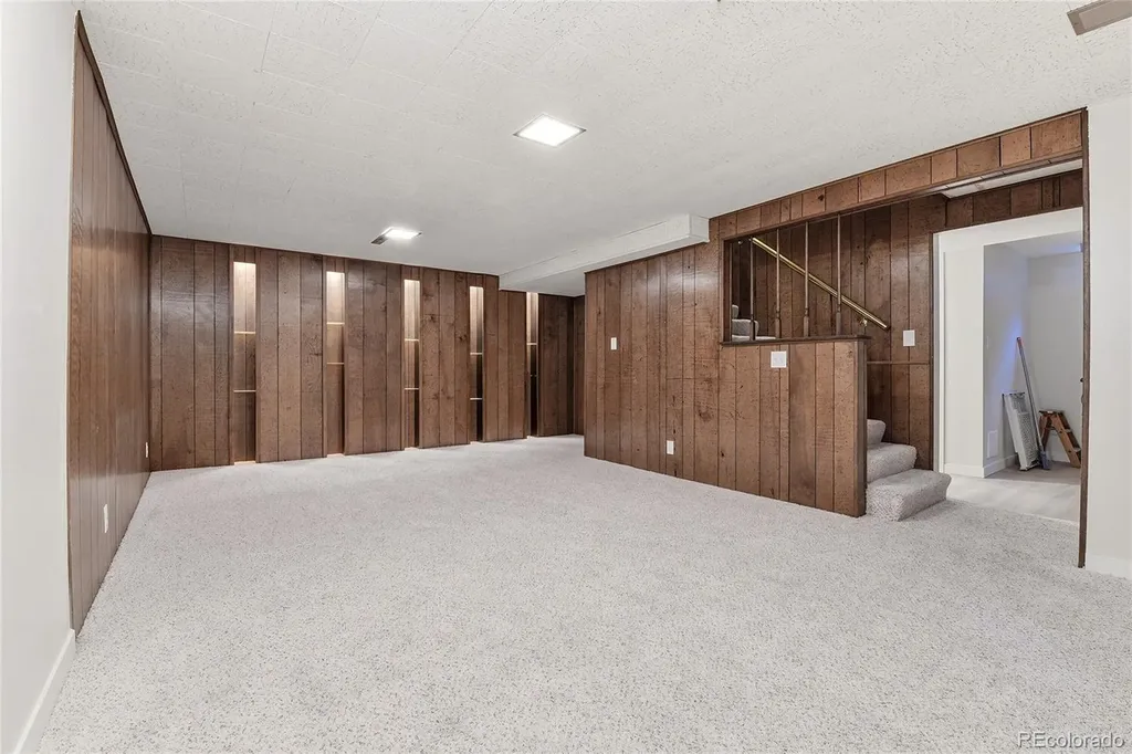 3323 W Monmouth Avenue Englewood CO 80110