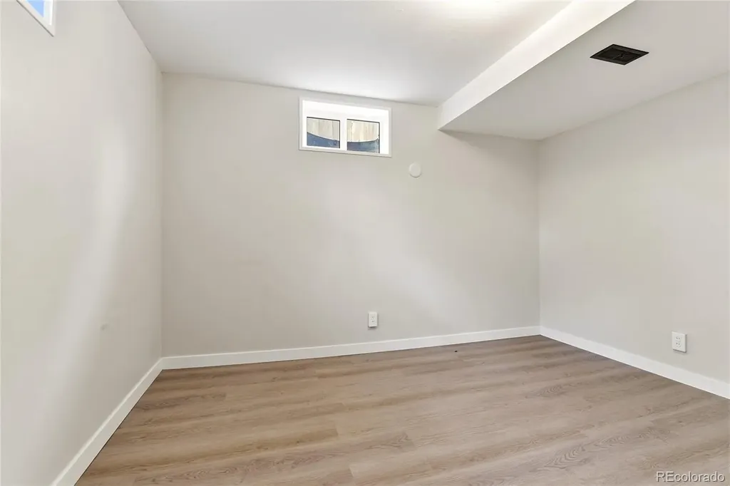 3323 W Monmouth Avenue Englewood CO 80110