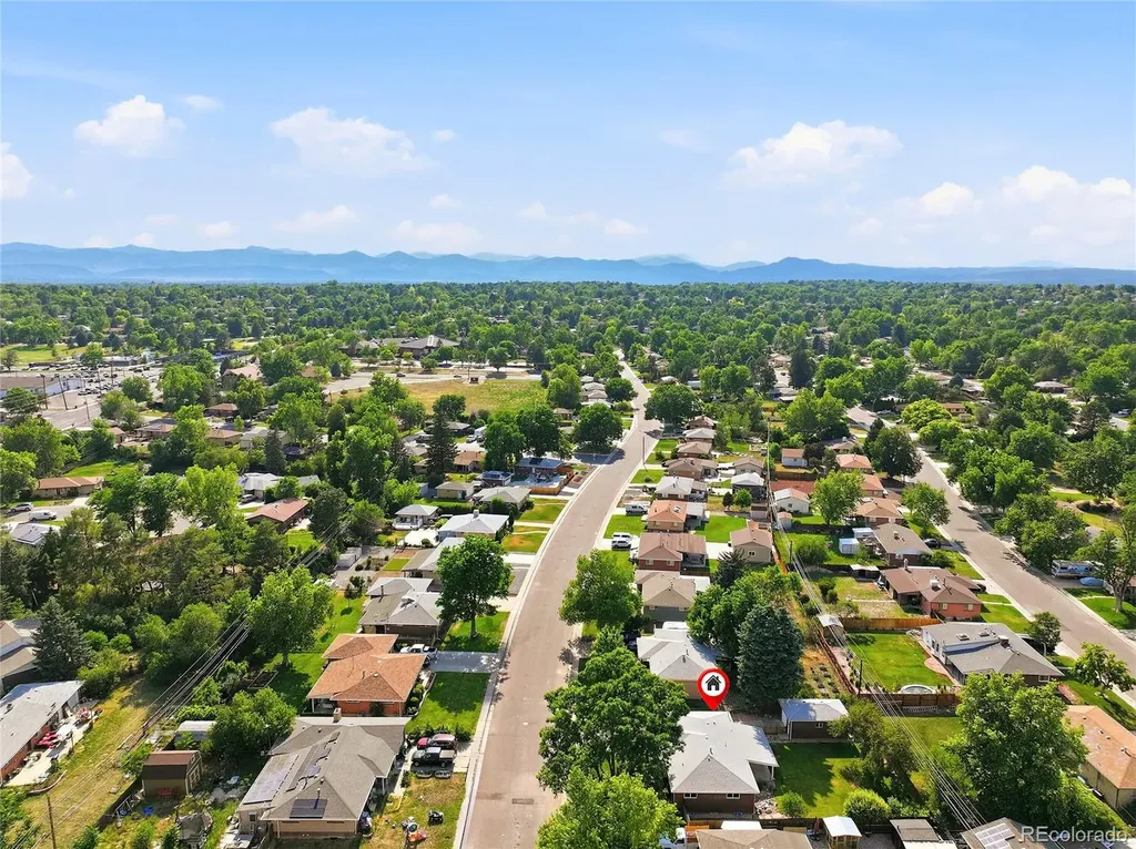 3323 W Monmouth Avenue Englewood CO 80110