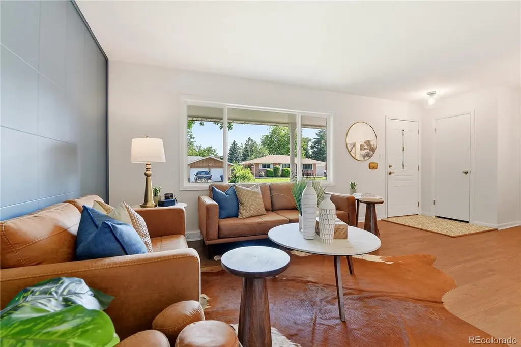 3323 W Monmouth Avenue Englewood CO 80110