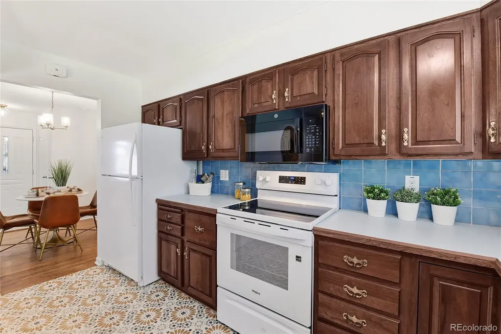3323 W Monmouth Avenue Englewood CO 80110