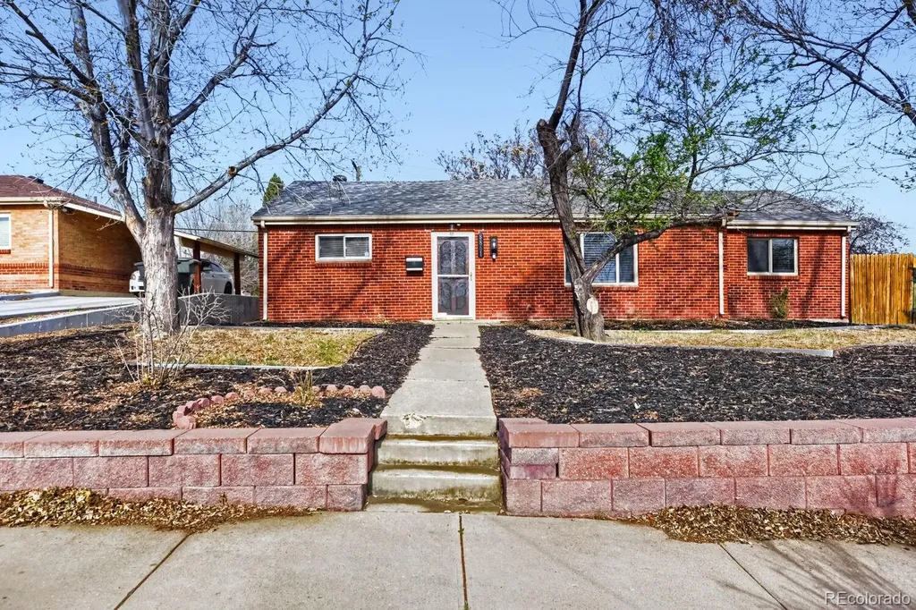 8861 Poze Boulevard Thornton CO 80229