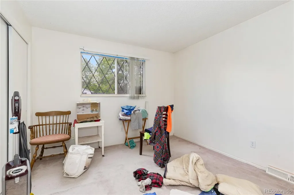 1259 Dearborn Street Aurora CO 80011