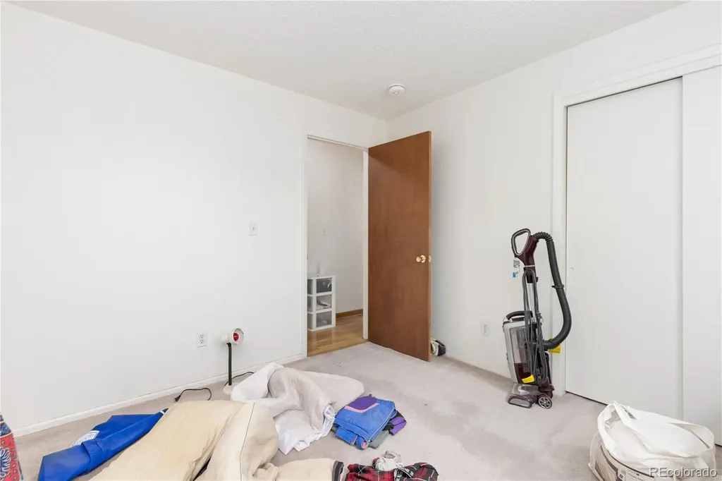 1259 Dearborn Street Aurora CO 80011
