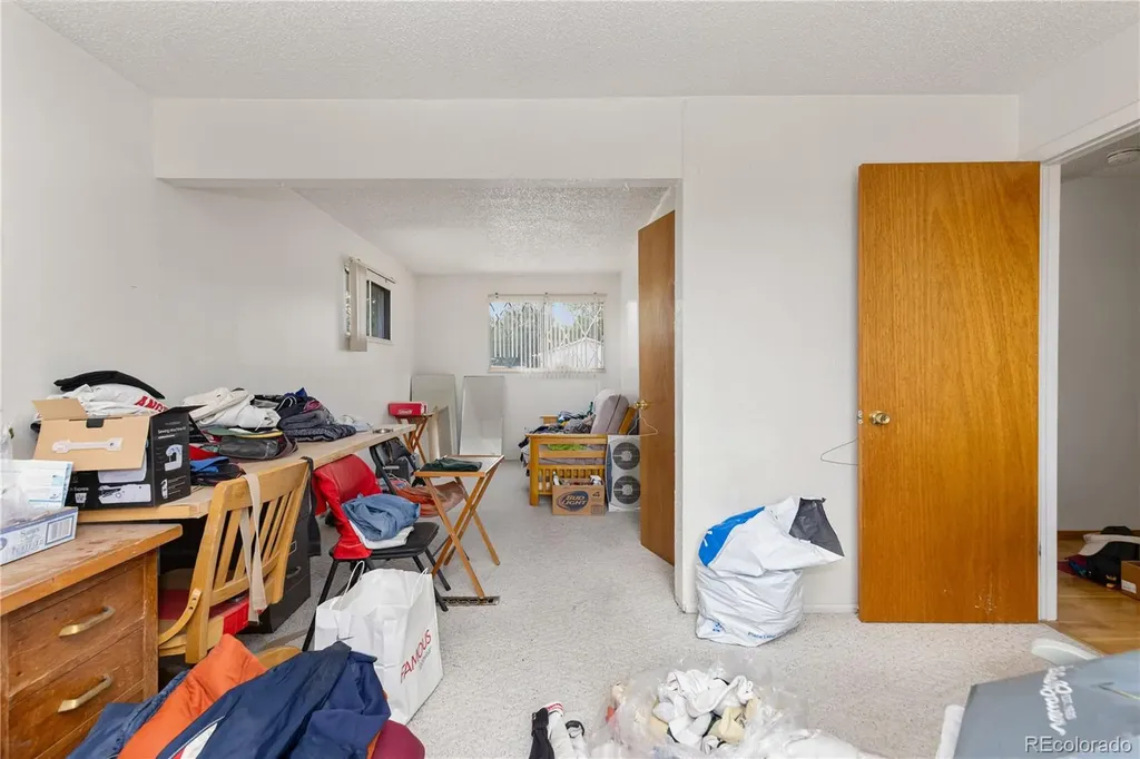 1259 Dearborn Street Aurora CO 80011