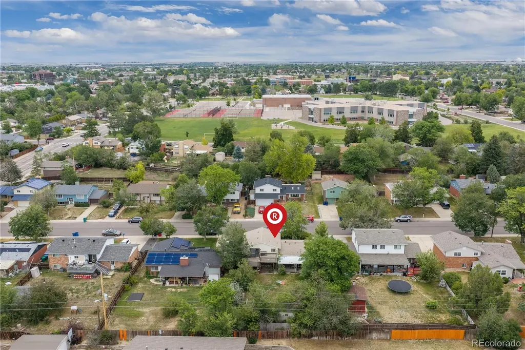 1259 Dearborn Street Aurora CO 80011