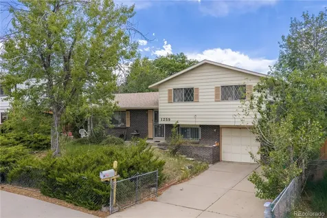 1259 Dearborn Street Aurora CO 80011
