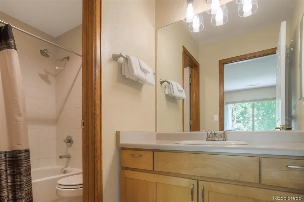 285 Kestrel Lane Silverthorne CO 80498