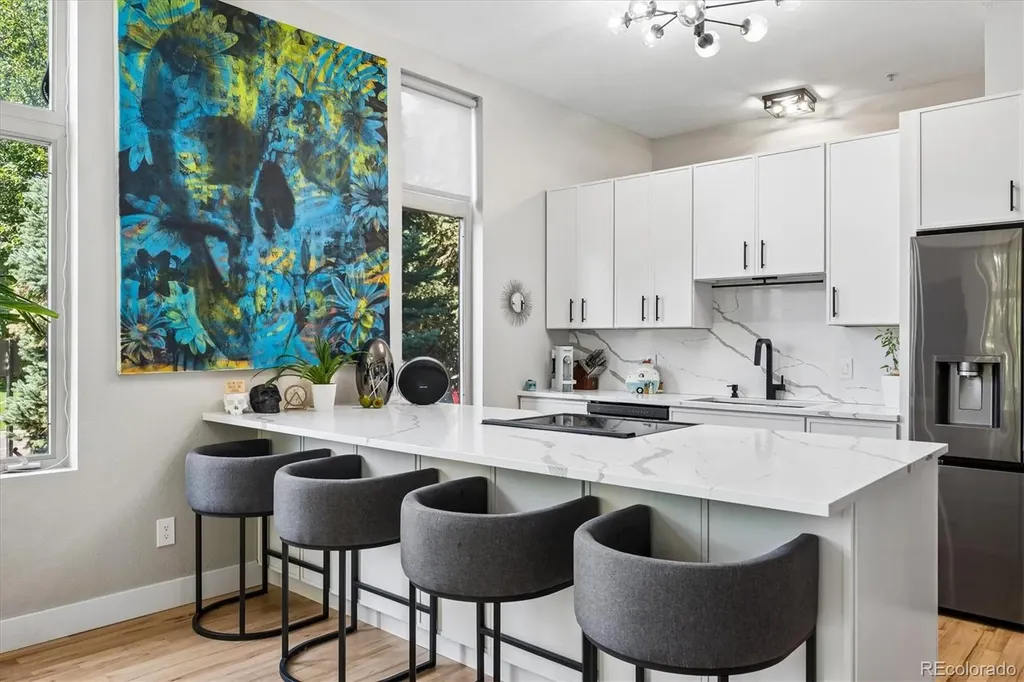 220 Roslyn Street Denver CO 80230