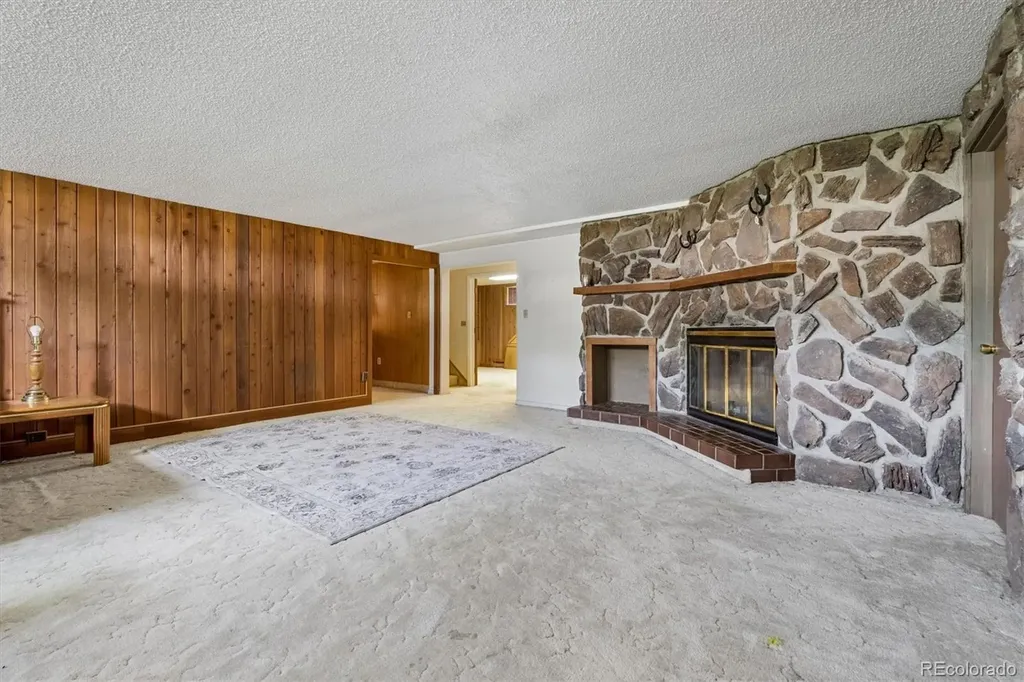 950 Fulton Avenue Fort Lupton CO 80621